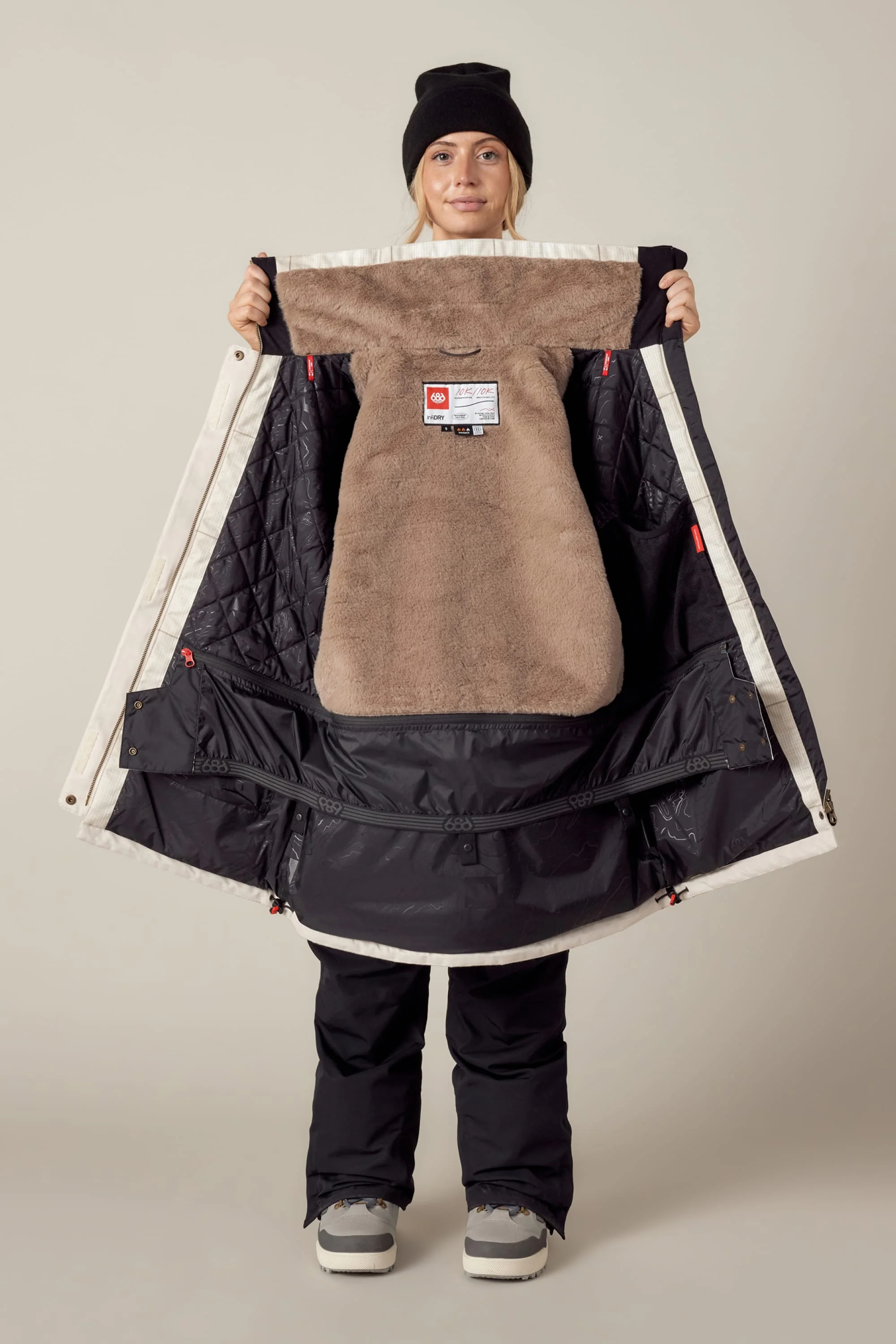 686 Women's Spirit Insulated Jacket - Image 12