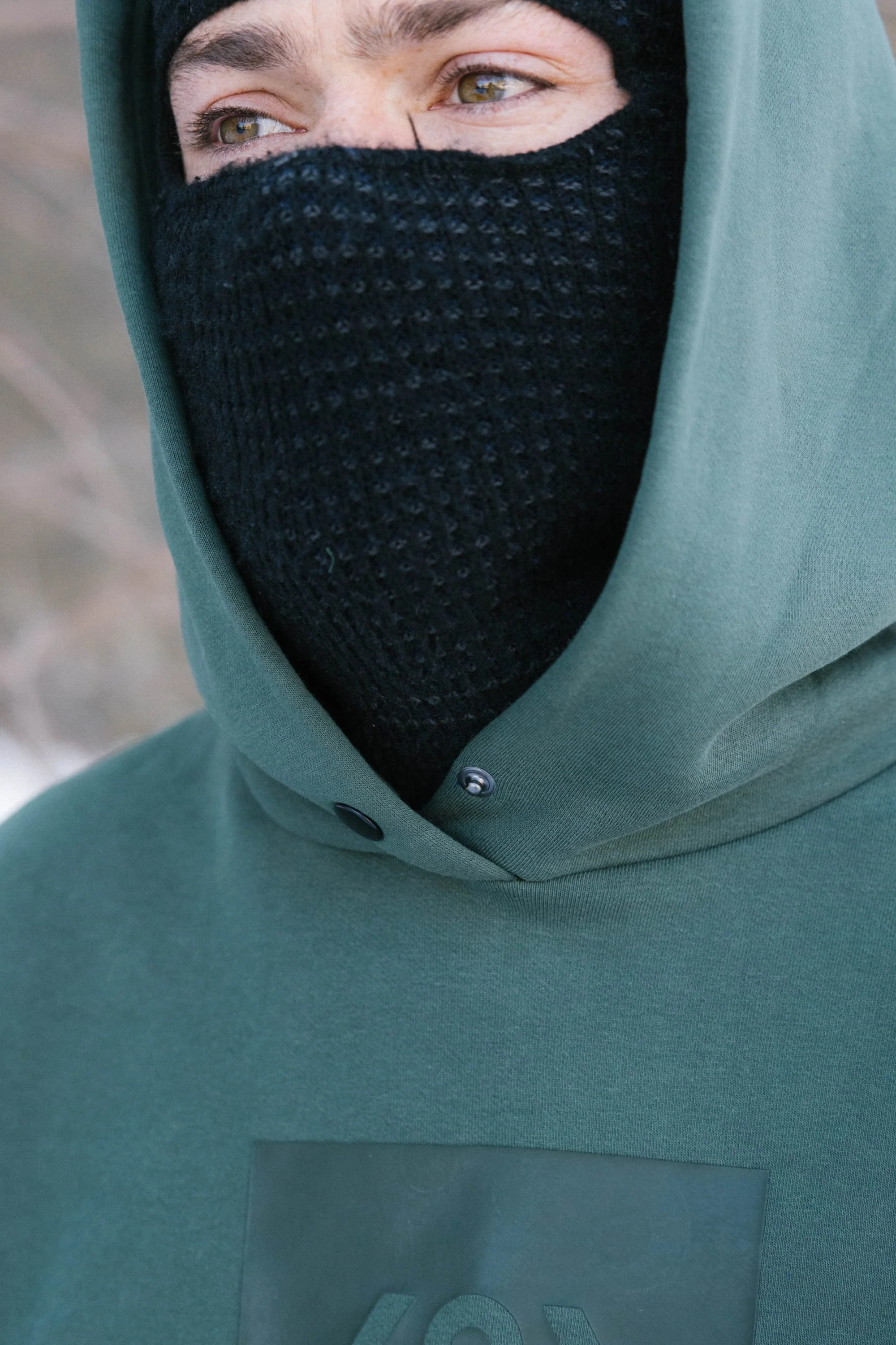 686 Knockout Logo Premium Heavyweight Pullover Hoody - Image 8