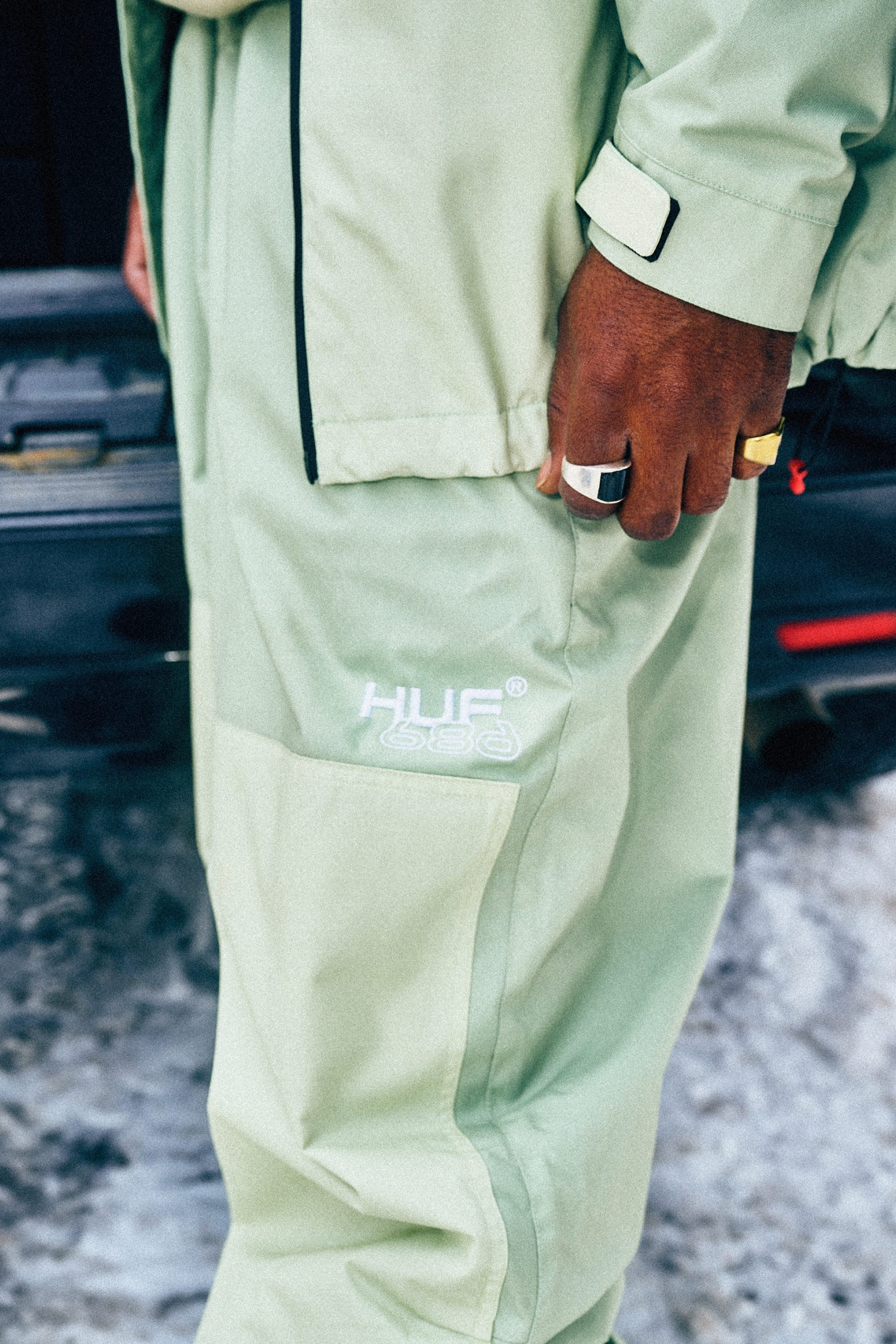 686 Men's HUF Double H Shell Pant - Image 4