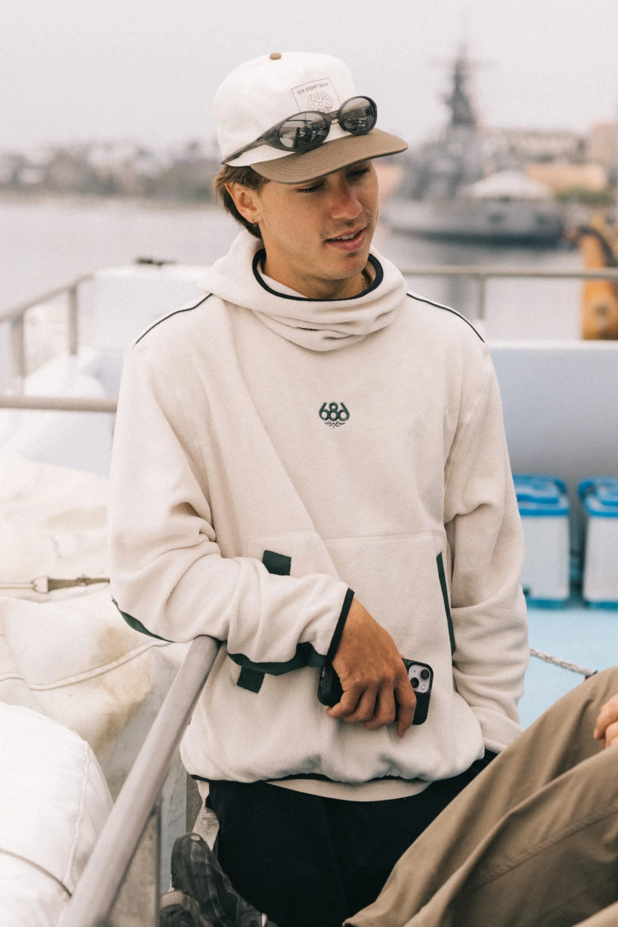 686 Men's Clava Fleece Hoody - Image 9