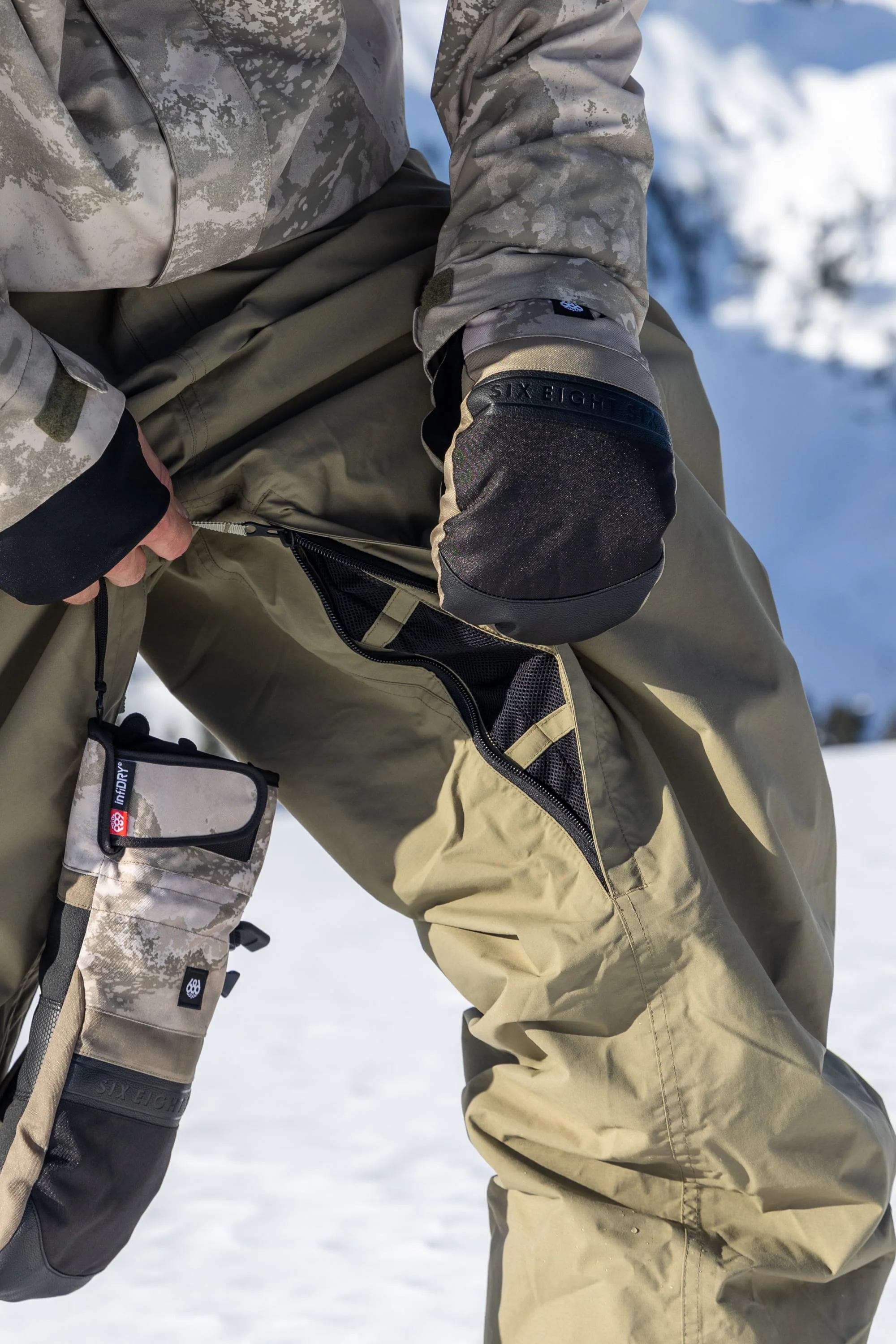 686 Dojo® GORE-TEX Pant - Image 11