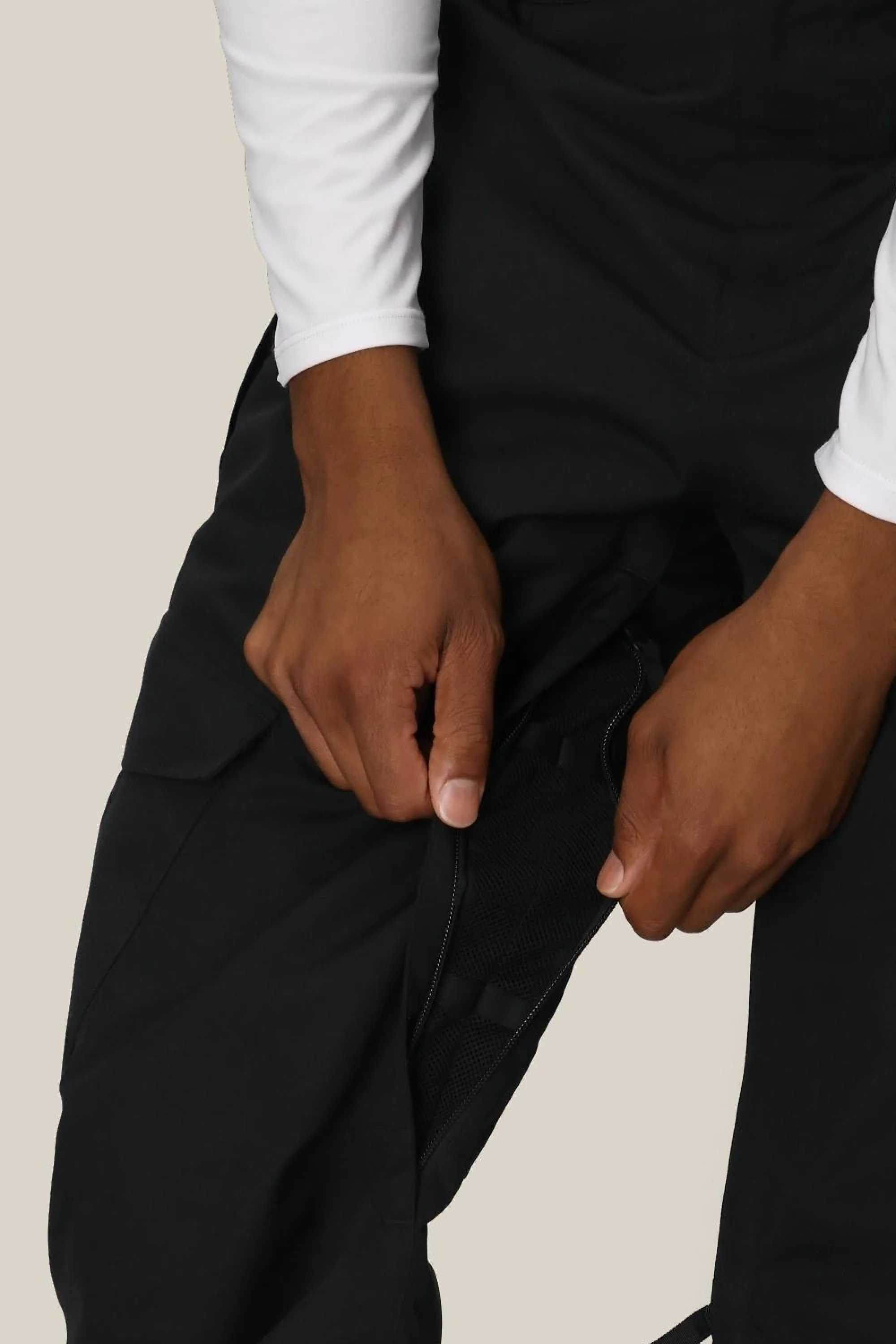 686 Men's Infinity™ Insulated Cargo Pant - Image 4