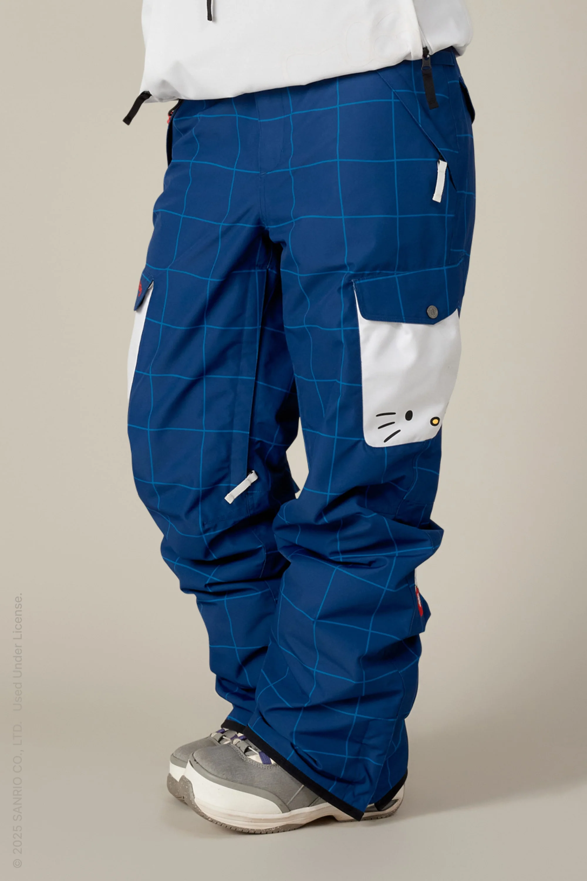 686 Women's Aura™ Insulated Cargo Pant - Image 31