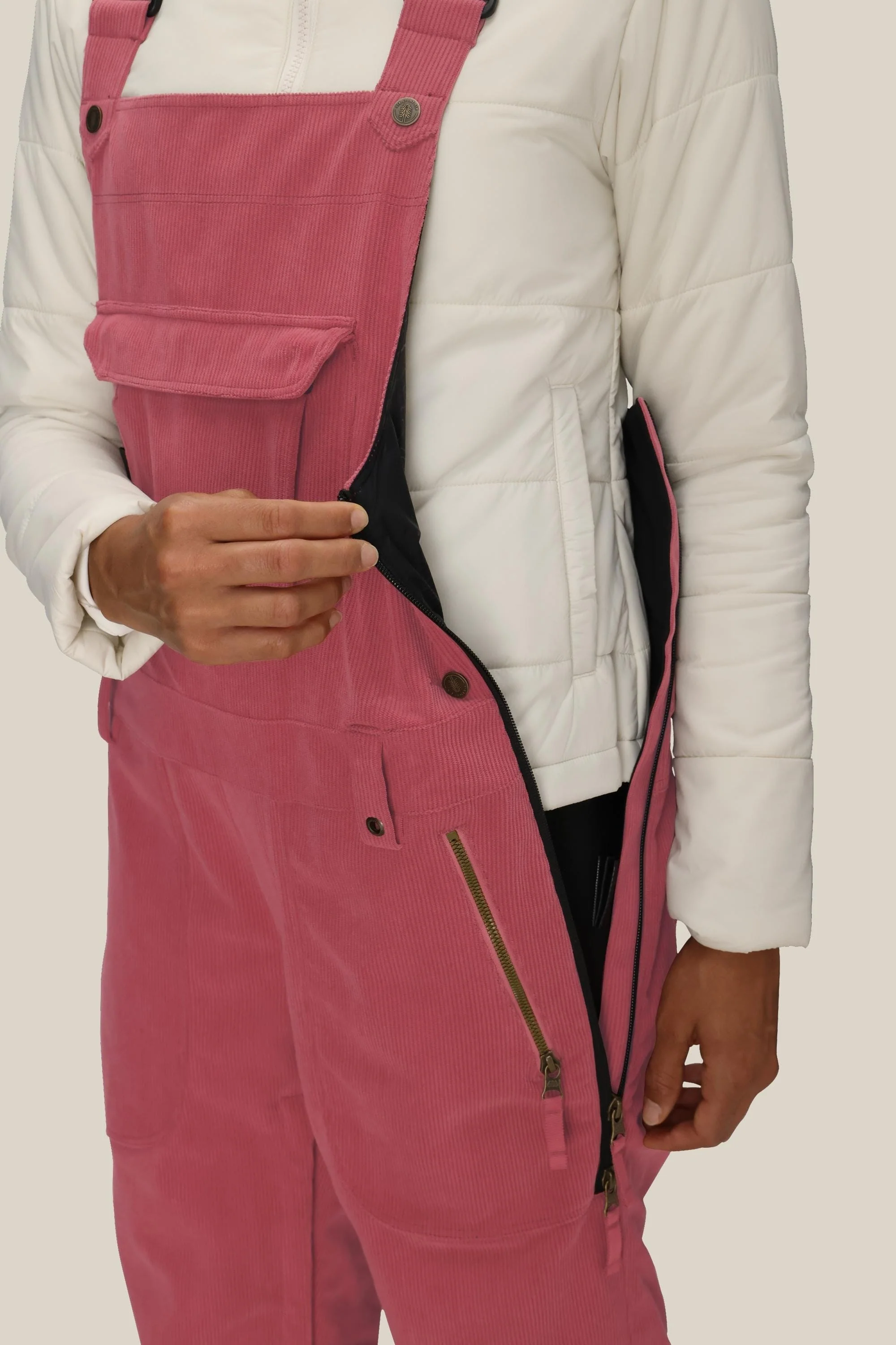 686 Women's Black Magic™ Insulated Bib - Image 14