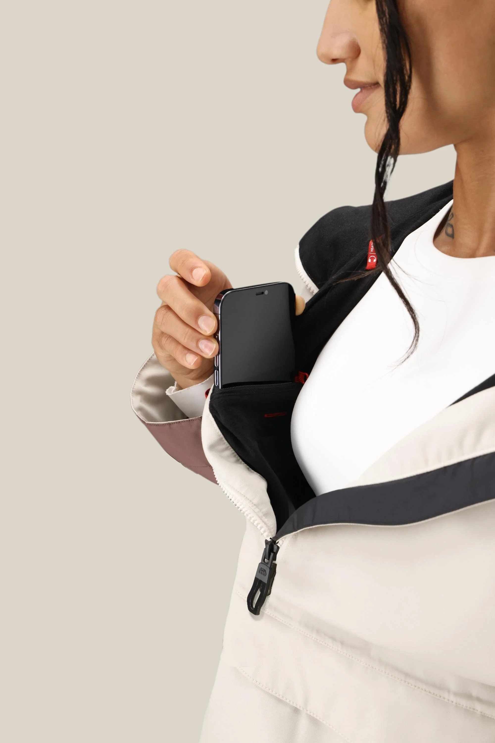 686 Women's Outline™ Shell Anorak - Image 15