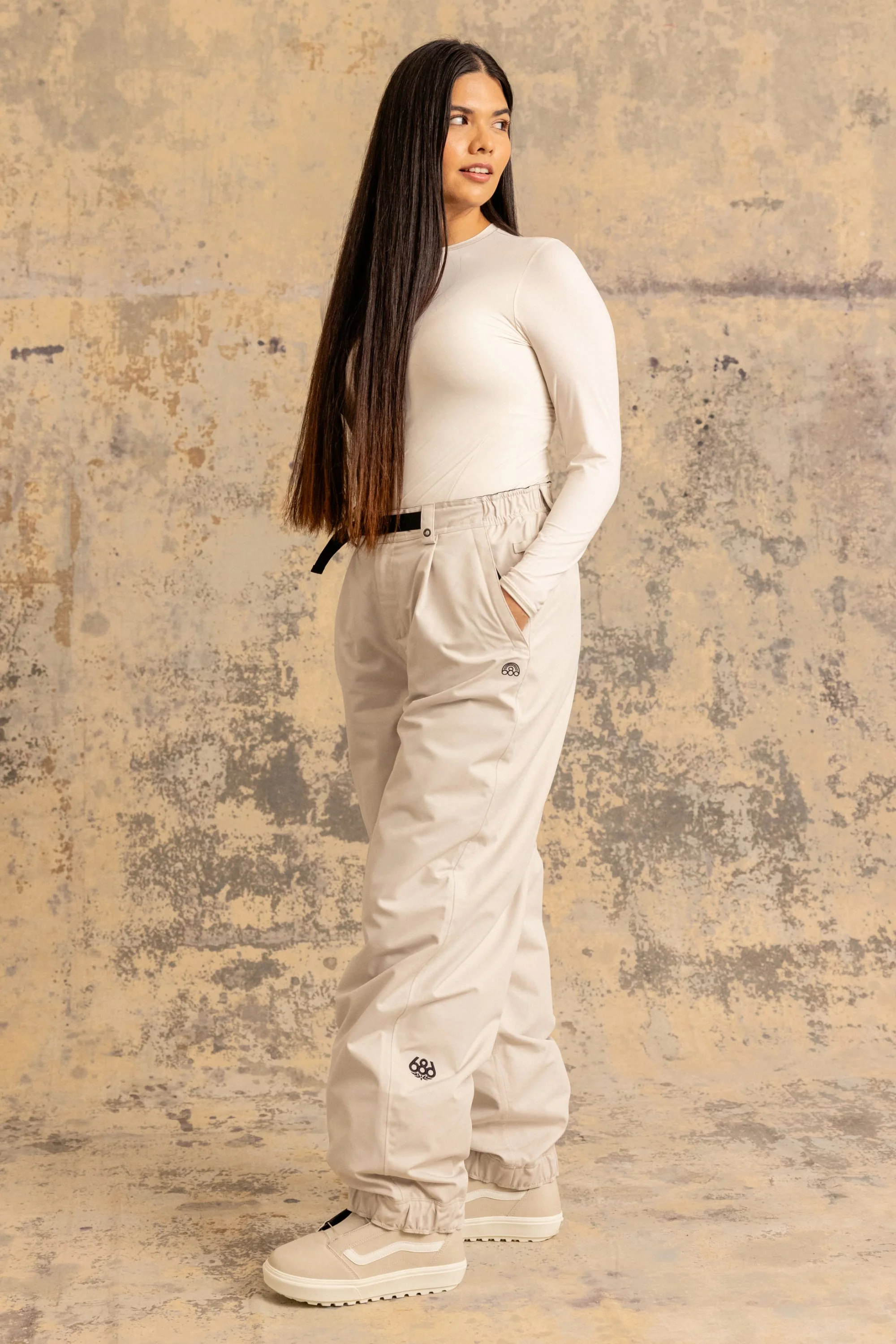 686 Women's Outline™ Shell Pant - Image 18