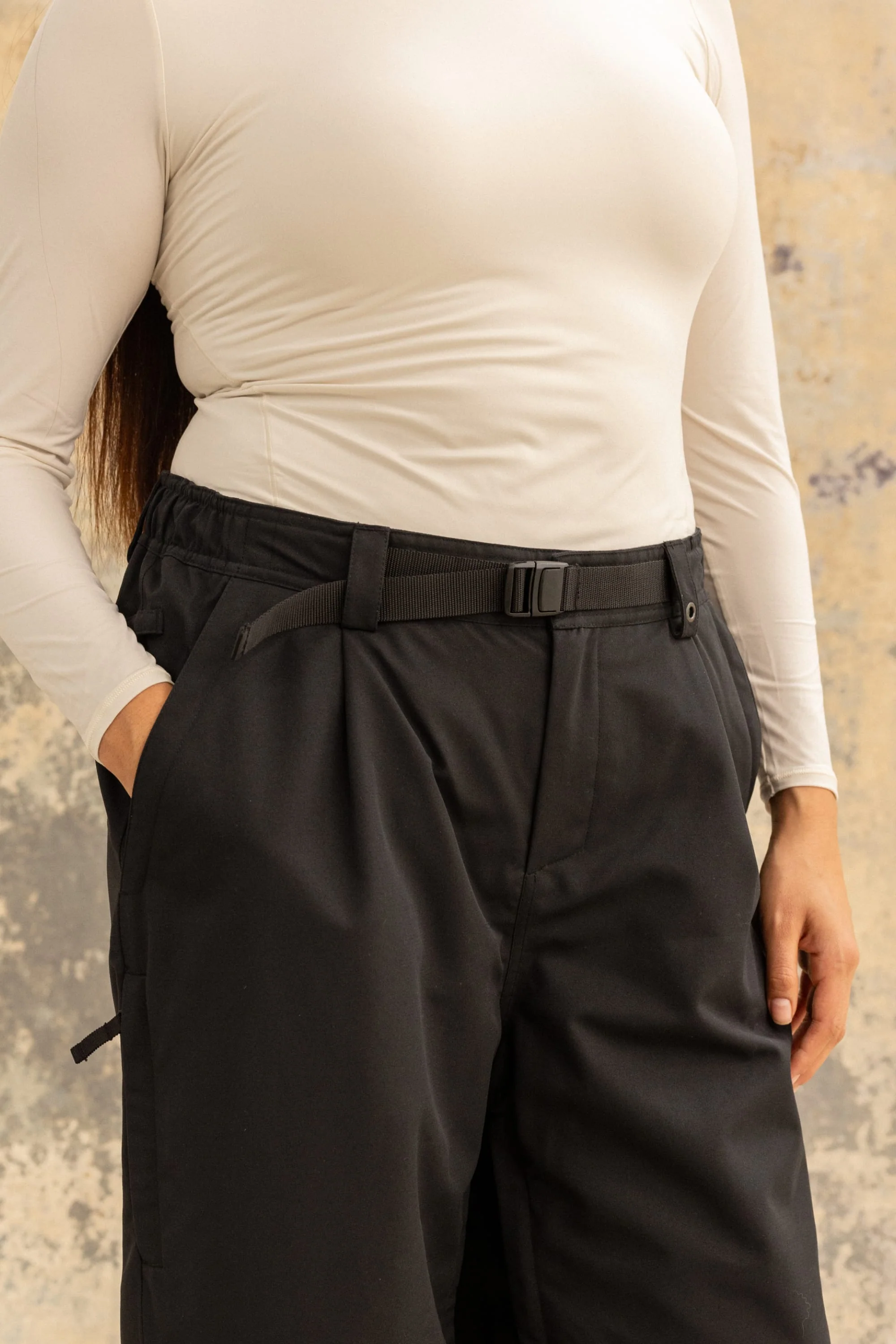 686 Women's Outline™ Shell Pant - Image 3